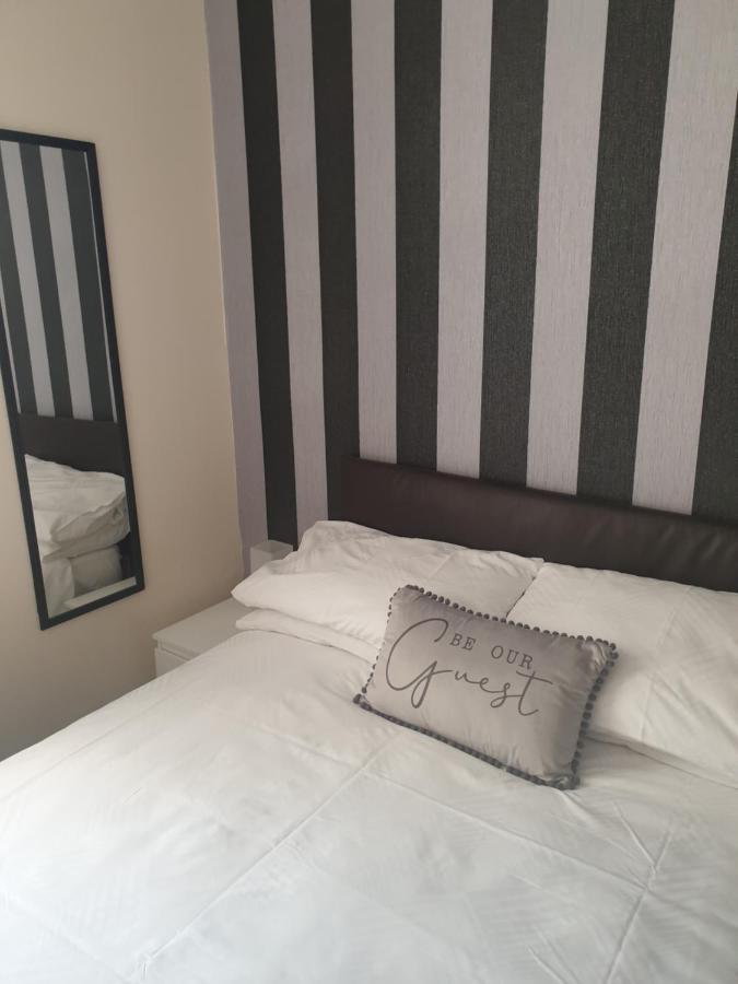 Langroyd Hotel Blackpool Kültér fotó
